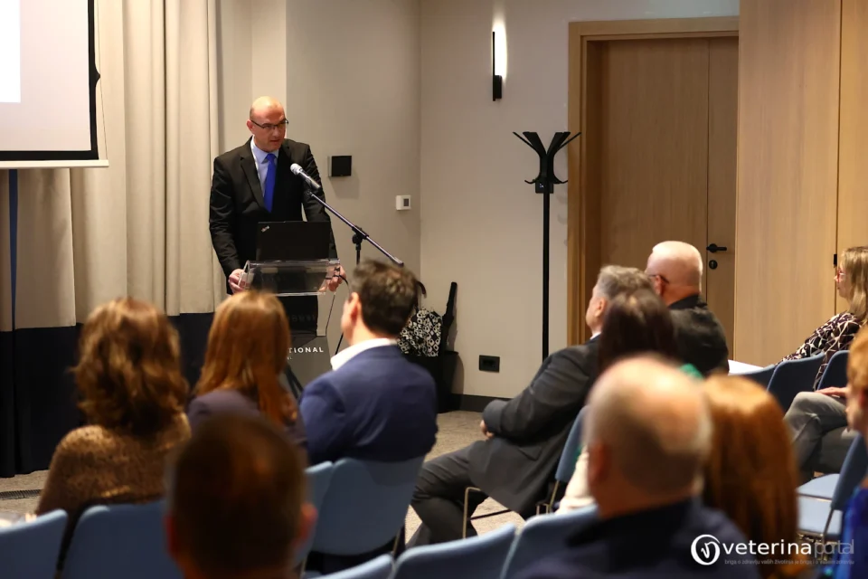 Prof. dr. sc. Ljubo Barbić, Veterinarski fakultet Sveučilišta u Zagrebu